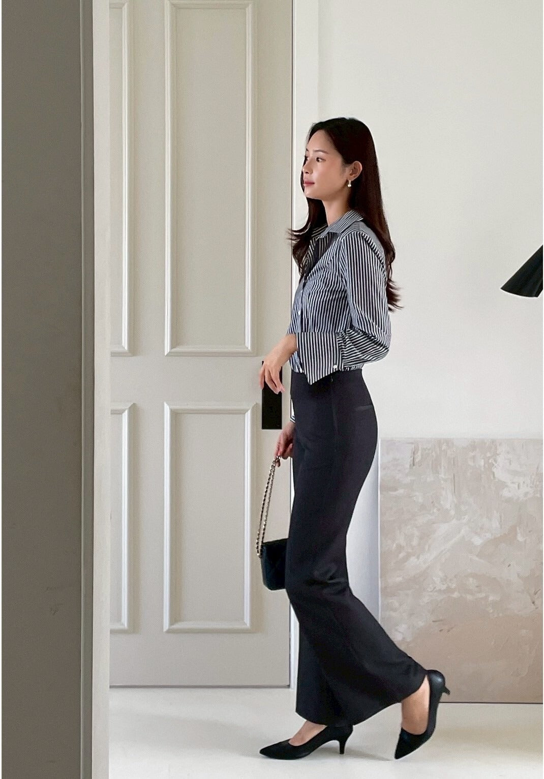 25Sep. 韓Chic簡約不規則側扣條紋襯衫 黑