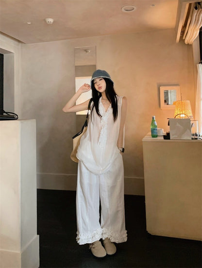 25Oct. 白色花神 手工立體小白花長款背心/休閒褲