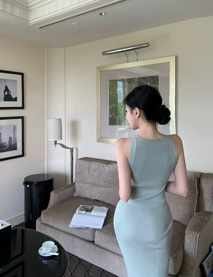 25Oct. 曲線主義-小巴色系 金釦縷空針織連身裙 湖水藍/黑