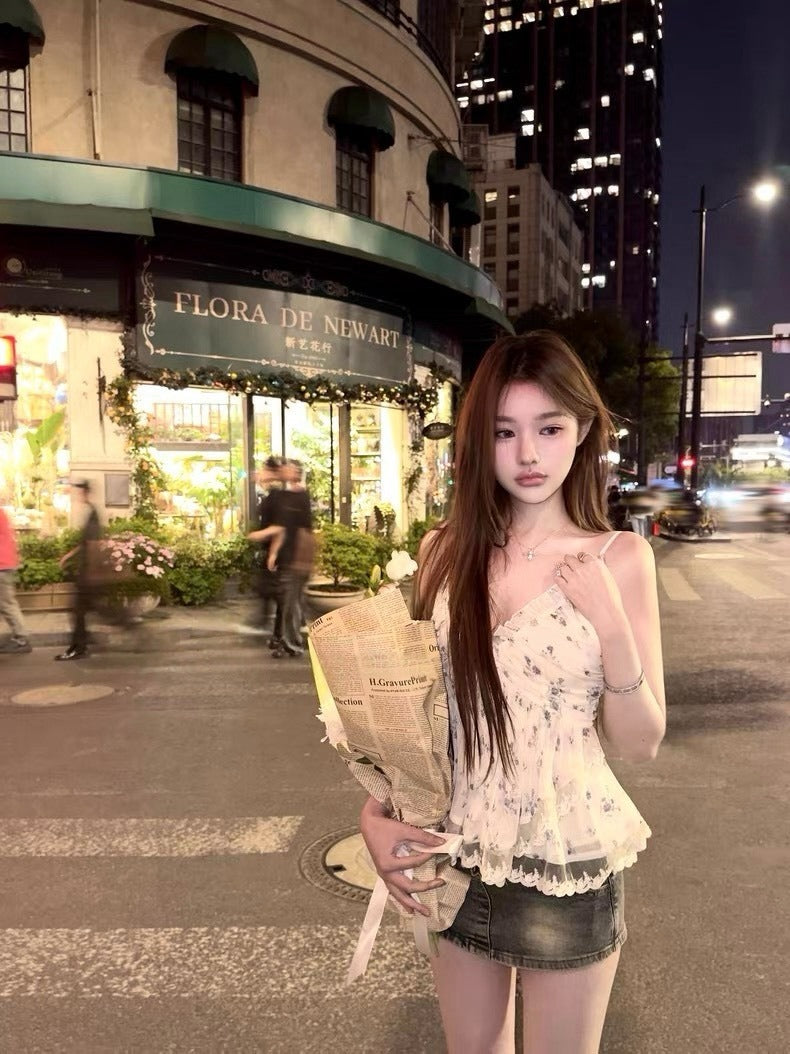 25Oct. 純慾碎花蕾絲 V領褶皺雪紡背心