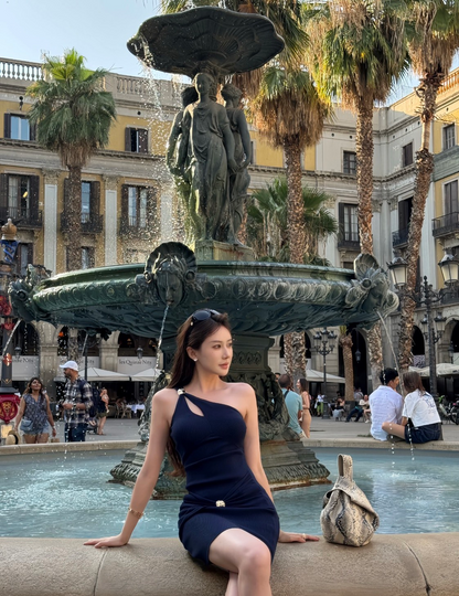 25Oct. 西西里邂逅 高收腰單領縷空針織連身裙 寶石藍