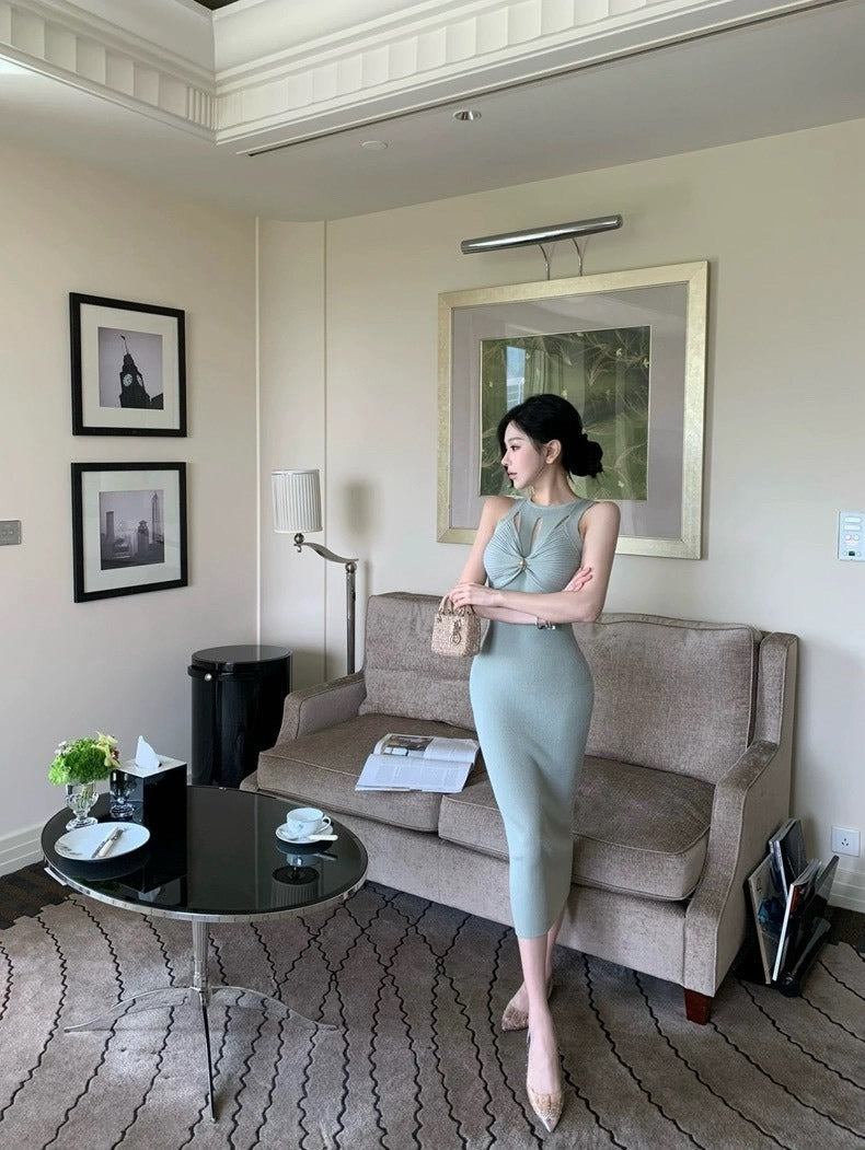 25Oct. 曲線主義-小巴色系 金釦縷空針織連身裙 湖水藍/黑