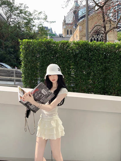 25Oct. 獨寵甜兒 氣質鈎花針織上衣/蛋糕半身裙 杏白