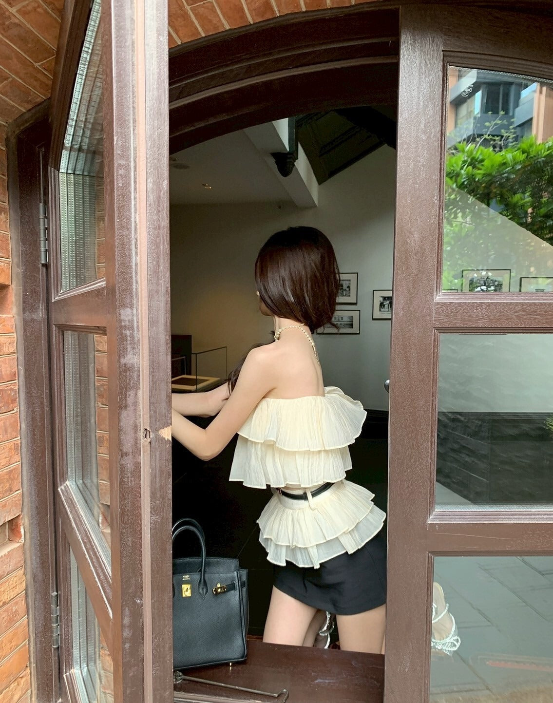 25Oct. Top 玫瑰漫野荷葉抹胸上衣蛋糕裙套裝