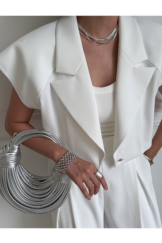 25Sep. Official outfit西裝鈕扣馬甲 白/黑