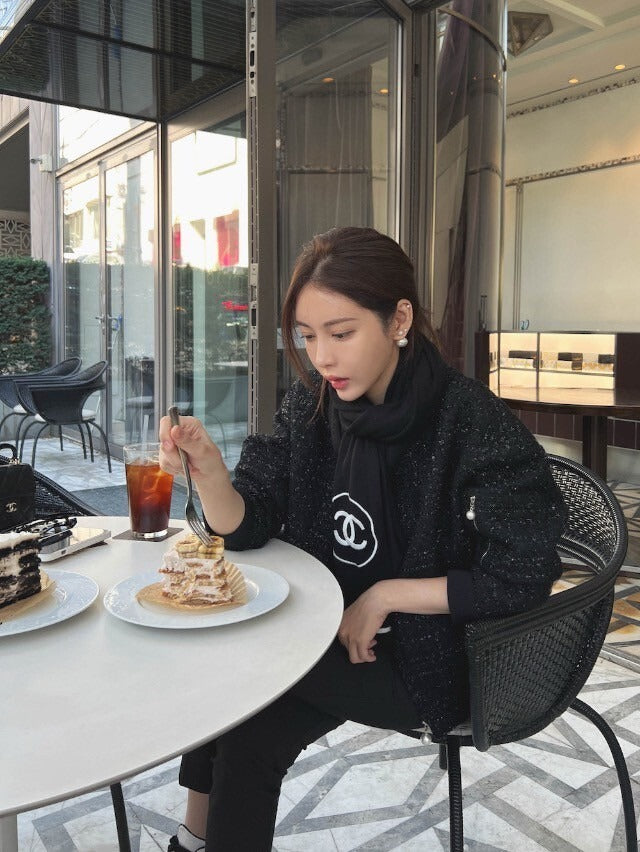 25Sep. 簡約理念百搭短款修身粗呢棒球外套 黑