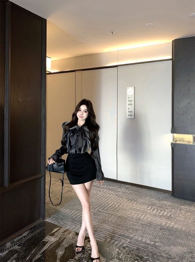 25Oct. 女高管穿搭 個性黑色荷葉修身襯衫/高腰半身裙