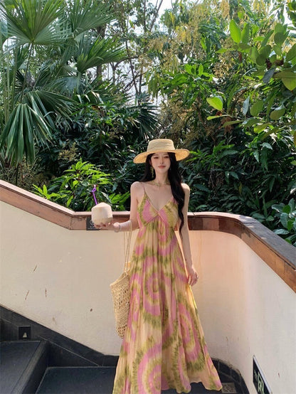 25Oct. 彩色先敬‘’熱帶夏日彩墨印花壓褶細肩連身裙
