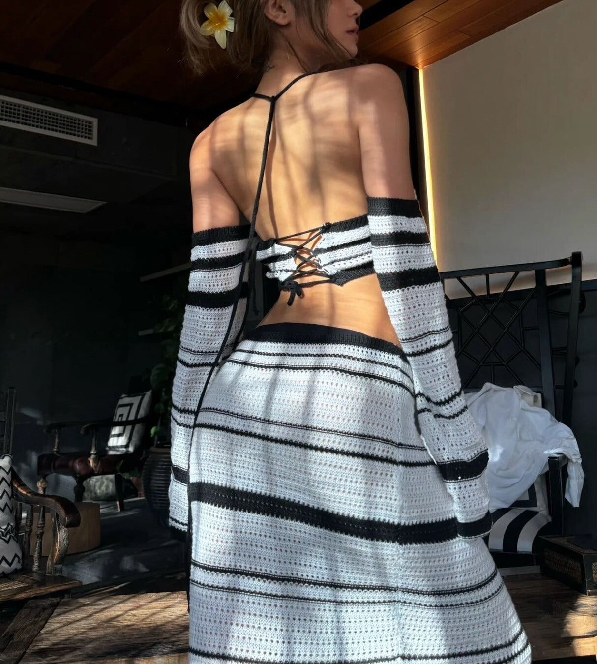 25Oct. 美式性感 黑白撞色條紋針織半身裙套裝