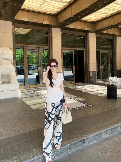 25Sep. 淡人ToF*極簡亞麻棉上衣 白色/冰絲緞面老花休閒褲