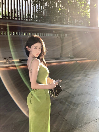 25Oct. 歐美修身果綠後背綁帶連身裙