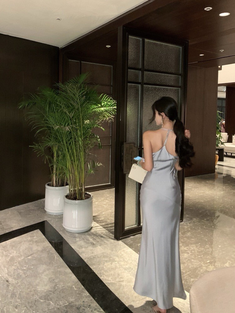 25Oct. 量身訂作 修身掛脖U領長洋裝 藍灰