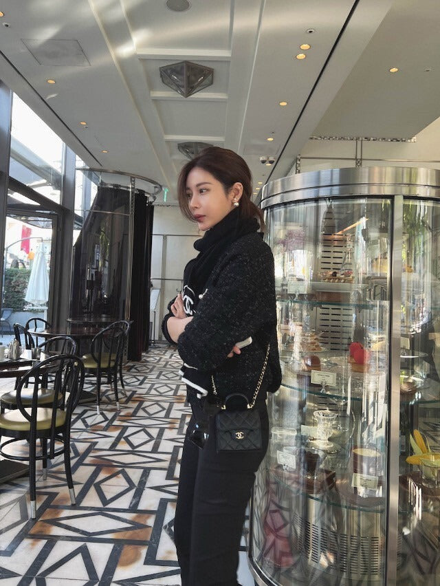 25Sep. 簡約理念百搭短款修身粗呢棒球外套 黑