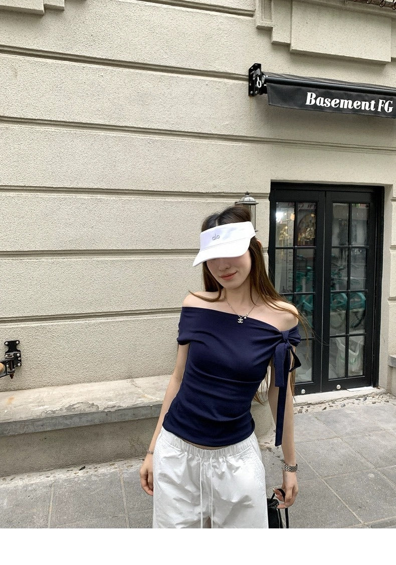 25Oct. 漢南洞時髦歐膩氣質斜肩綁帶上衣 白色/藏藍