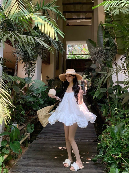 25Oct. 夢幻小白花甜美吊帶公主裙