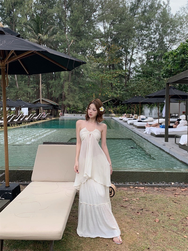 25Oct. 浪漫氛圍 慵懶顯瘦掛脖上衣半身裙套裝