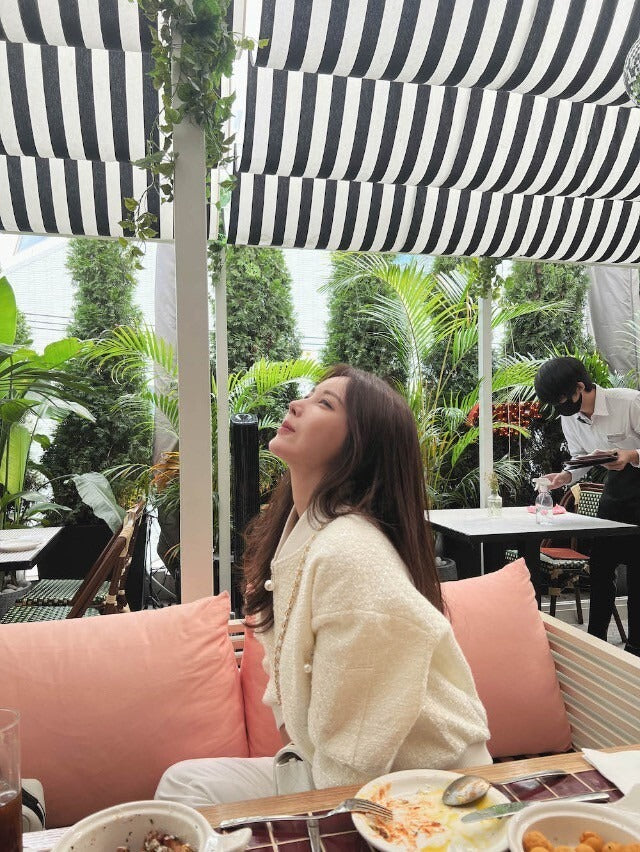 25Sep. 簡約理念百搭短款修身粗呢棒球外套 白