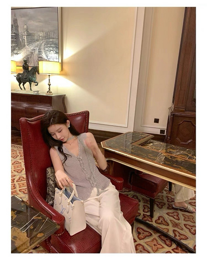 25Oct. 回頭率密碼韓系薄款針織飄帶背心 灰