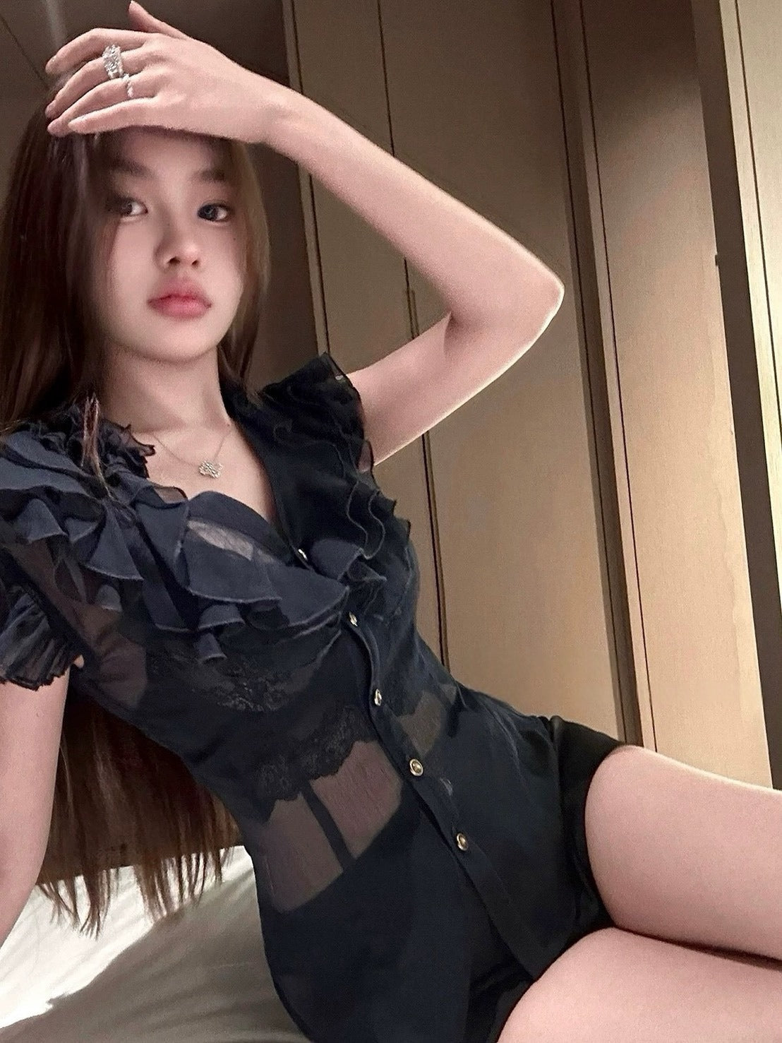 25Oct. 世家赫本法式氣質雪紡透視衫 藍