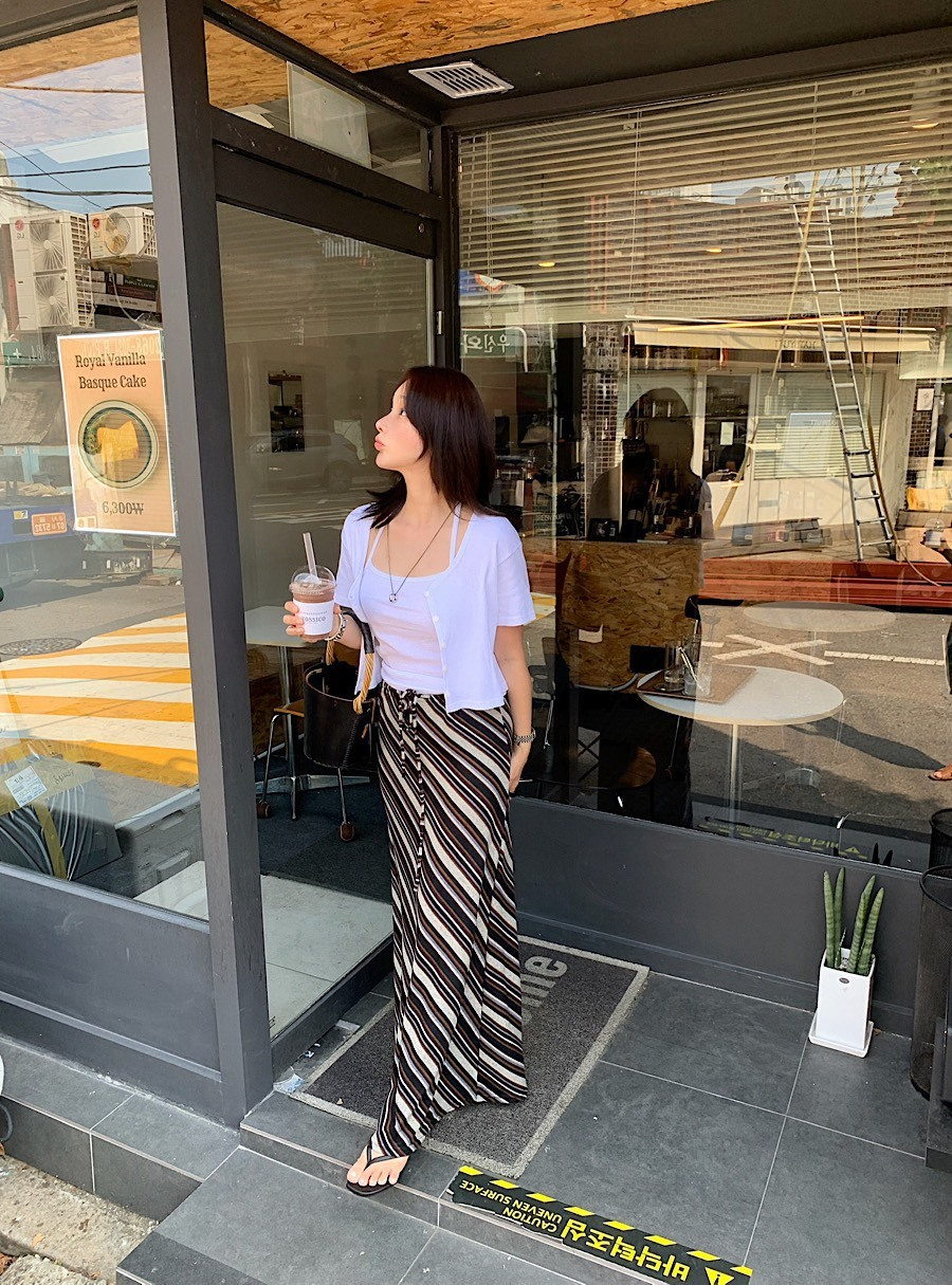 25Oct. 慵懶度假斜條紋中腰抽繩半身裙 棕