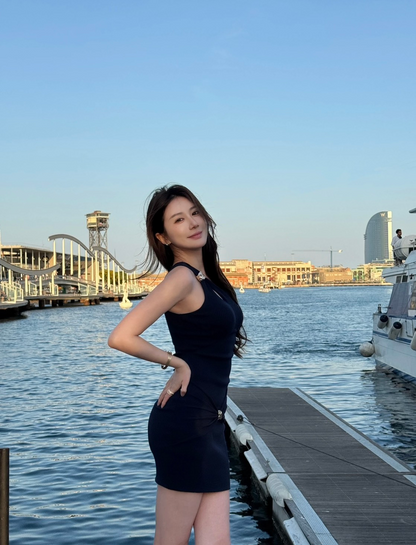 25Oct. 西西里邂逅 高收腰單領縷空針織連身裙 寶石藍