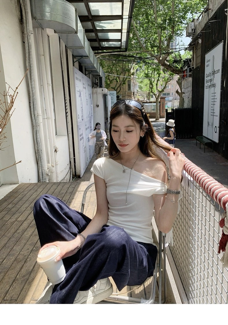 25Oct. 漢南洞時髦歐膩氣質斜肩綁帶上衣 白色/藏藍