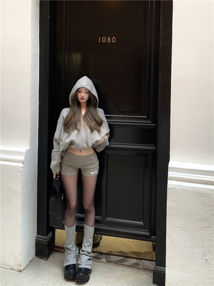 25Oct. 穿不膩舒適不用想灰色毛帽針織套裝