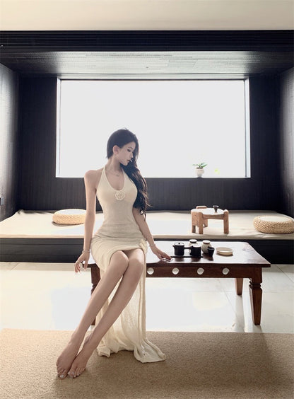 25Oct. 歐美深V玫瑰花露背開叉針織裙 杏/綠