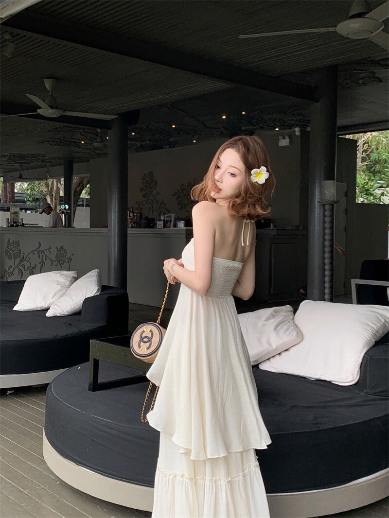 25Oct. 浪漫氛圍 慵懶顯瘦掛脖上衣半身裙套裝