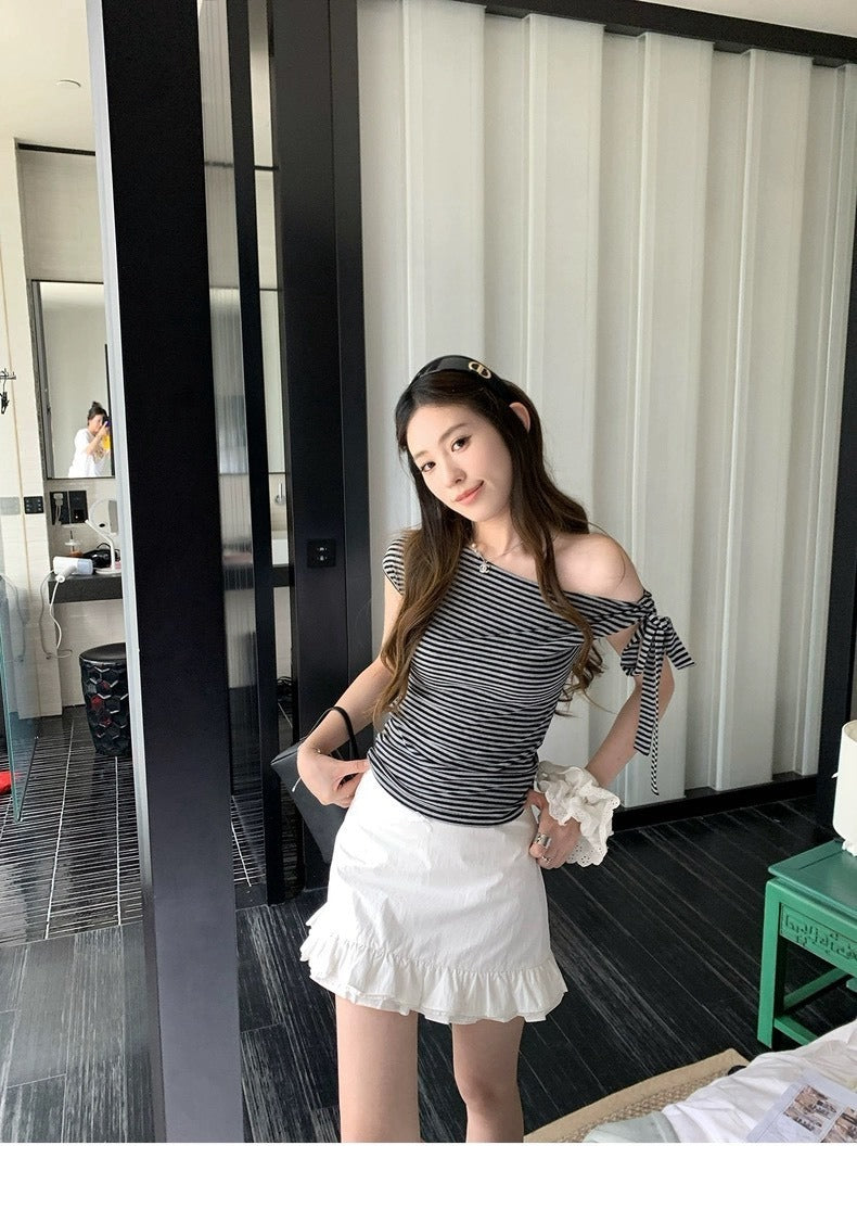 25Oct. 漢南洞時髦歐膩氣質斜肩綁帶上衣 條紋